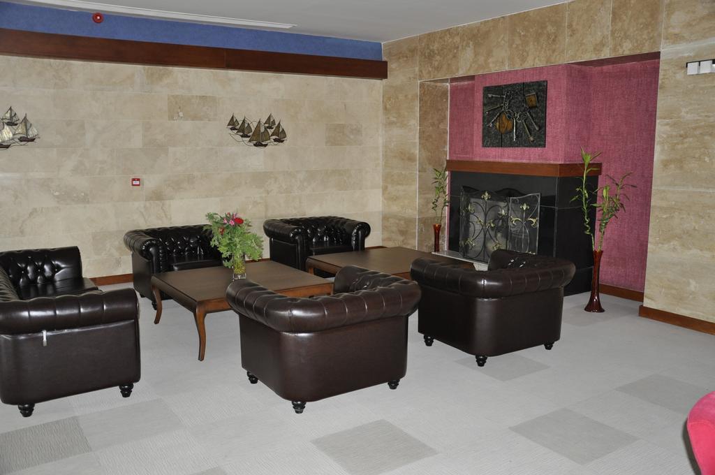 Umut Thermal Spa & Wellness Hotel Karakiran Exterior photo